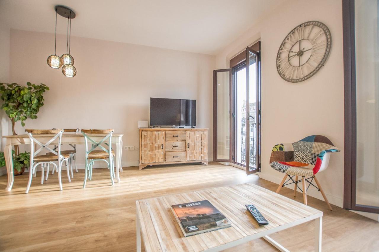 Apartamento Plaza Mayor Caceres Luaran gambar