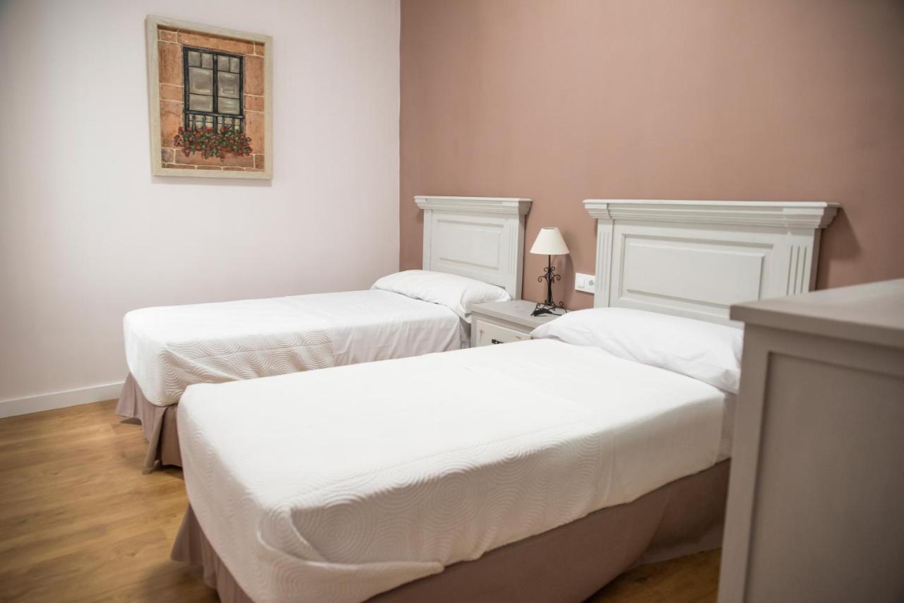 Apartamento Plaza Mayor Caceres Luaran gambar